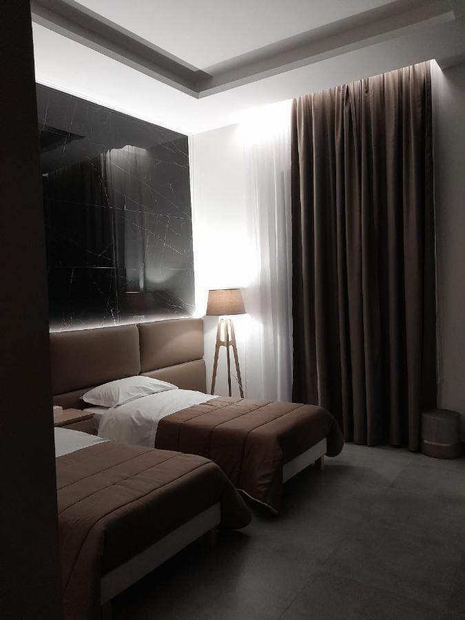Baaria House Hotel 바르셀로나-포쪼 디 고토 외부 사진