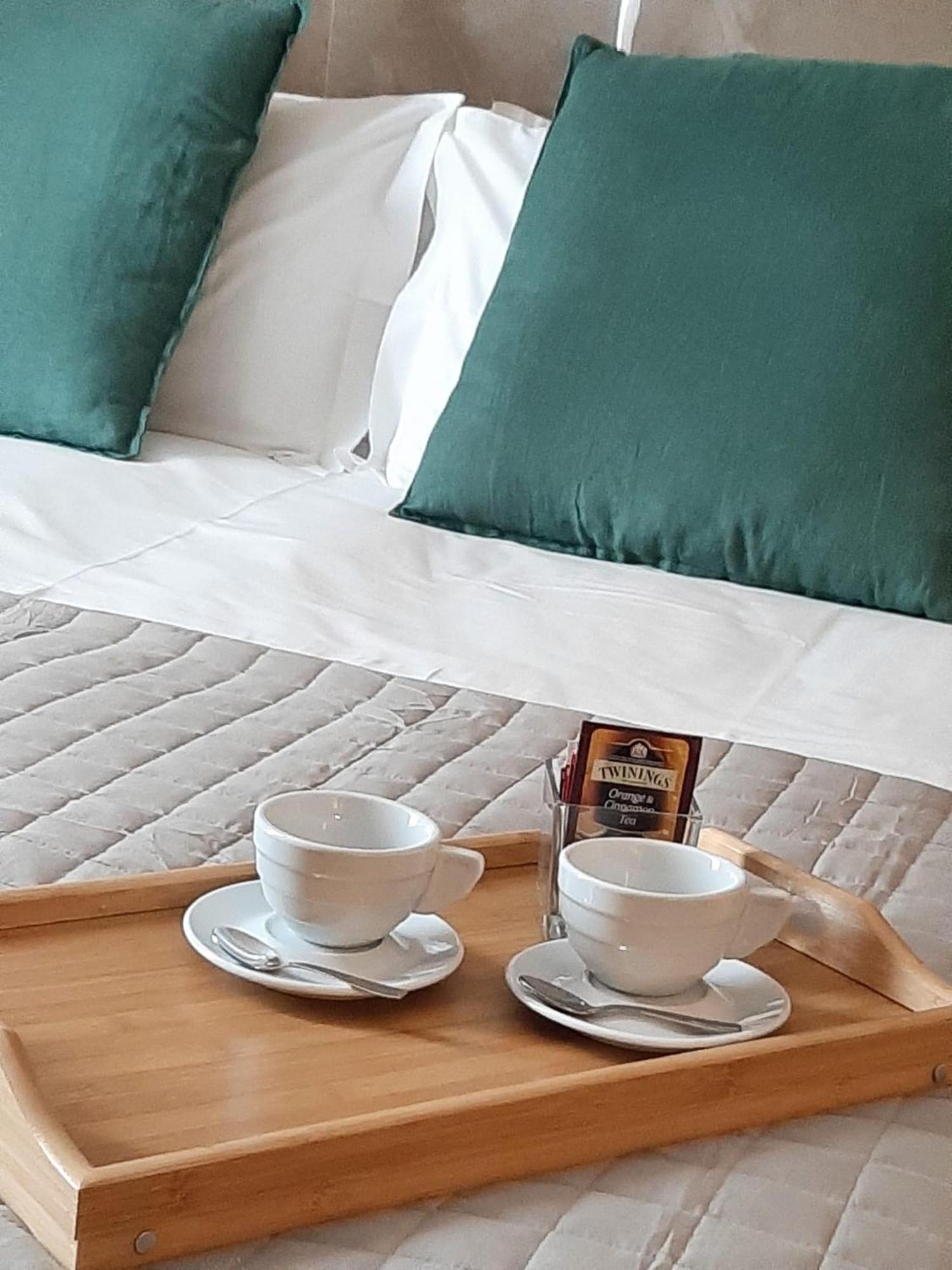 Baaria House Hotel 바르셀로나-포쪼 디 고토 외부 사진